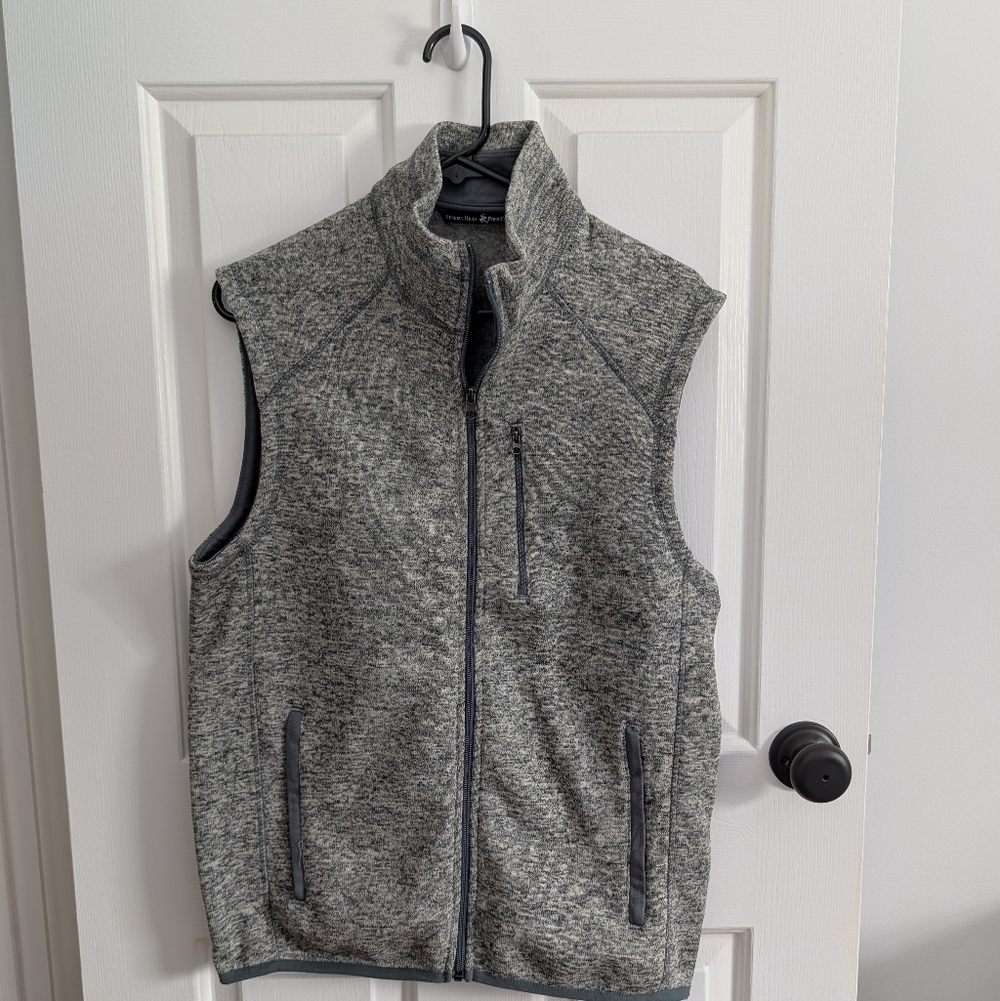 Beverly Hills Polo Club Men's Gray Knit Vest Medium